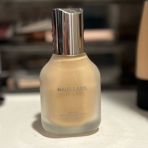 HAUS LABS BY LADY GAGA
Triclone Skin Tech Medium Coverage Foundation in 110